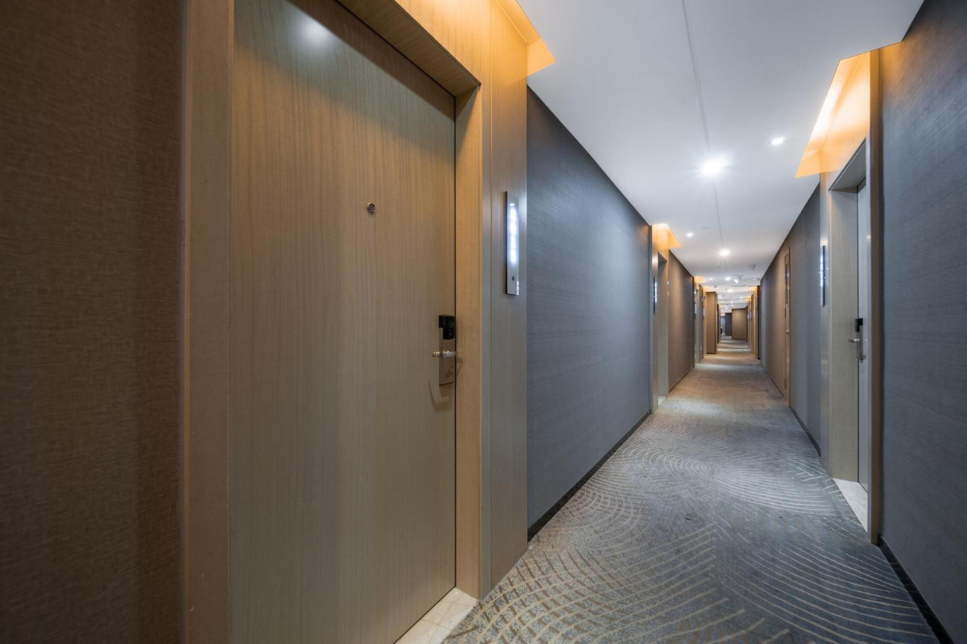 Echarm International Hotel Canton Tower Pazhou Convention And Exhibition Center Lujiang Subway Metro Branch - Free Shuttle Bus To Canton Fair Complex During Canton Fair Period Buitenkant foto