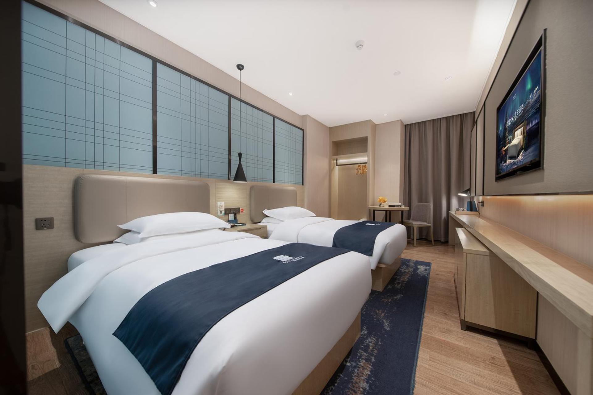 Echarm International Hotel Canton Tower Pazhou Convention And Exhibition Center Lujiang Subway Metro Branch - Free Shuttle Bus To Canton Fair Complex During Canton Fair Period Buitenkant foto