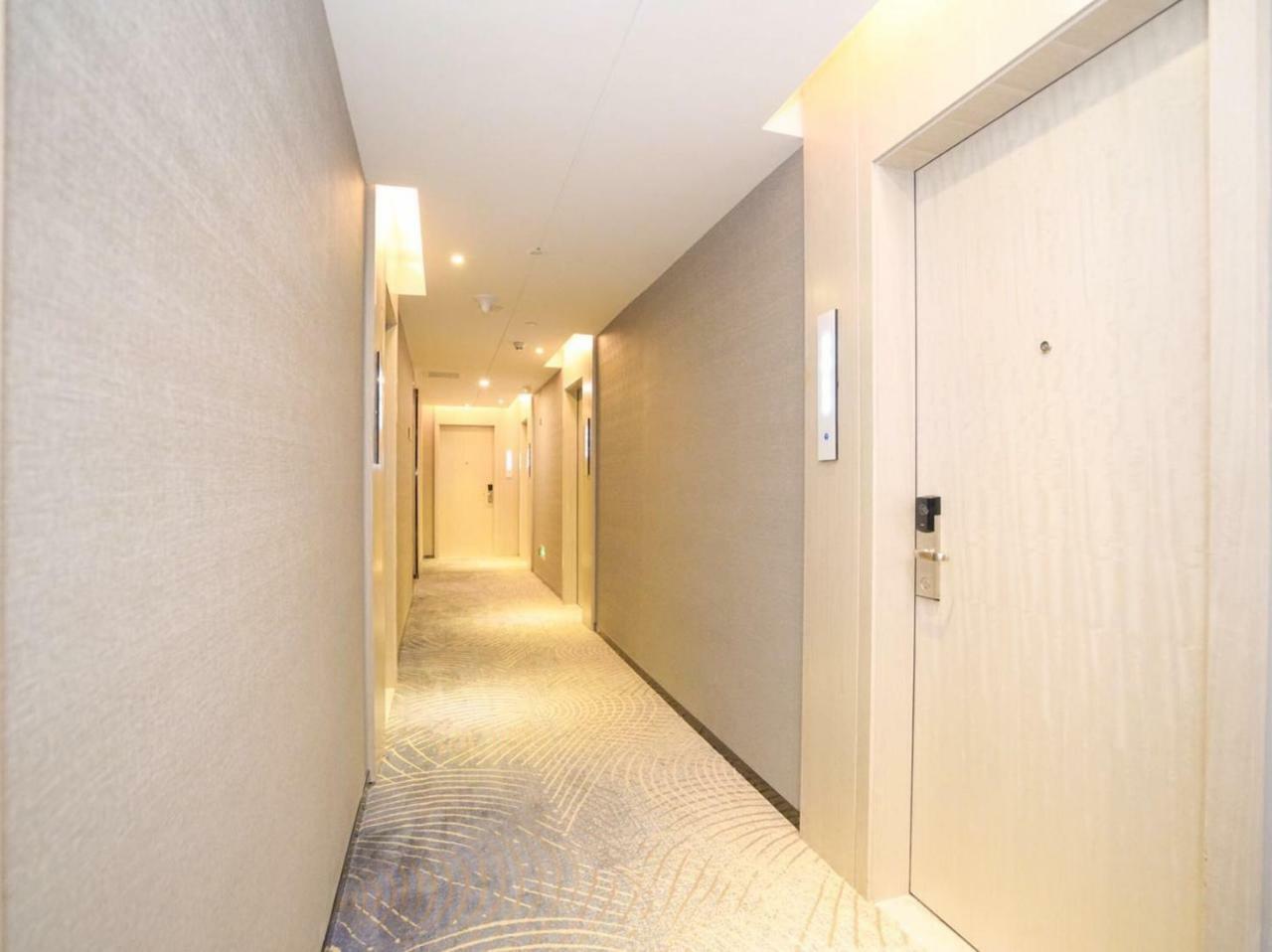 Echarm International Hotel Canton Tower Pazhou Convention And Exhibition Center Lujiang Subway Metro Branch - Free Shuttle Bus To Canton Fair Complex During Canton Fair Period Buitenkant foto