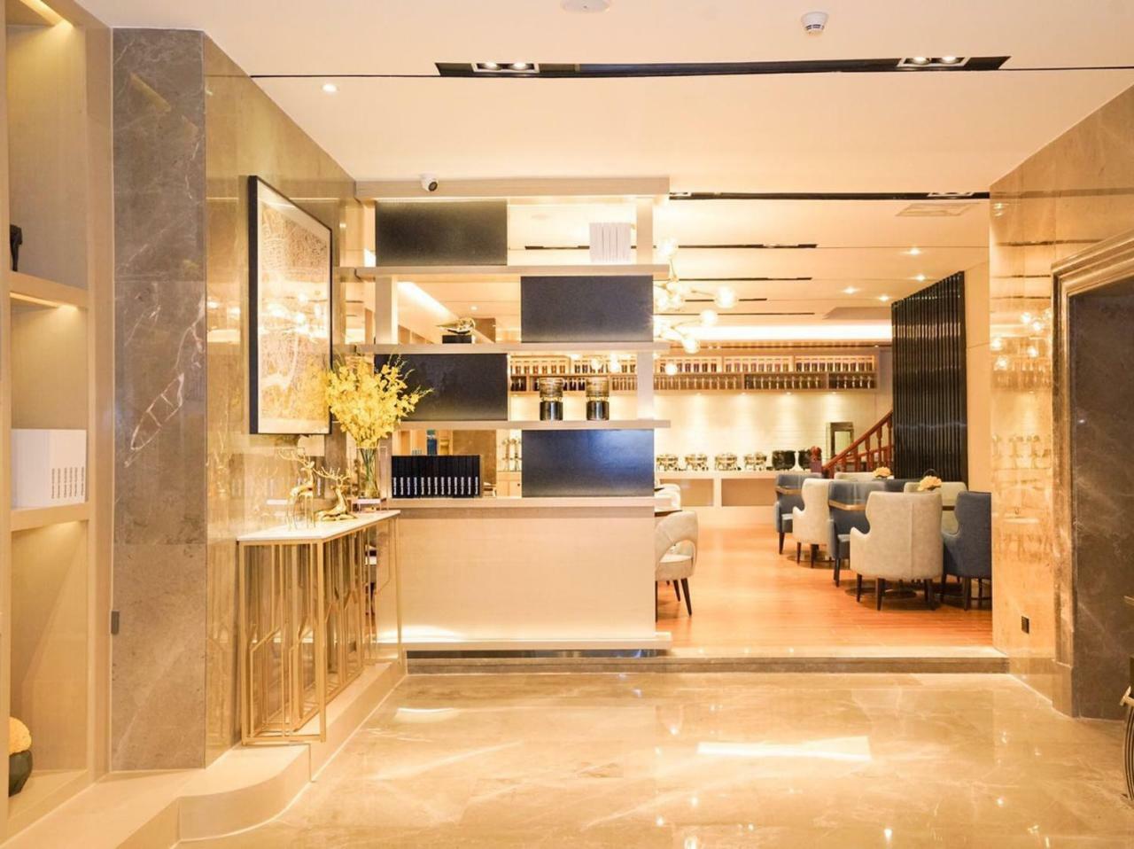 Echarm International Hotel Canton Tower Pazhou Convention And Exhibition Center Lujiang Subway Metro Branch - Free Shuttle Bus To Canton Fair Complex During Canton Fair Period Buitenkant foto